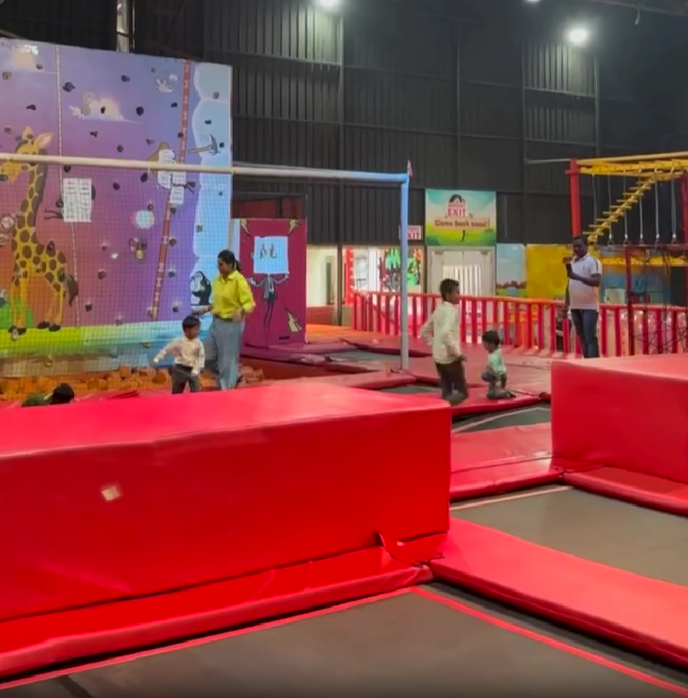 Bouncing Brothers Trampoline Park — attraction near Royal Garden Villas